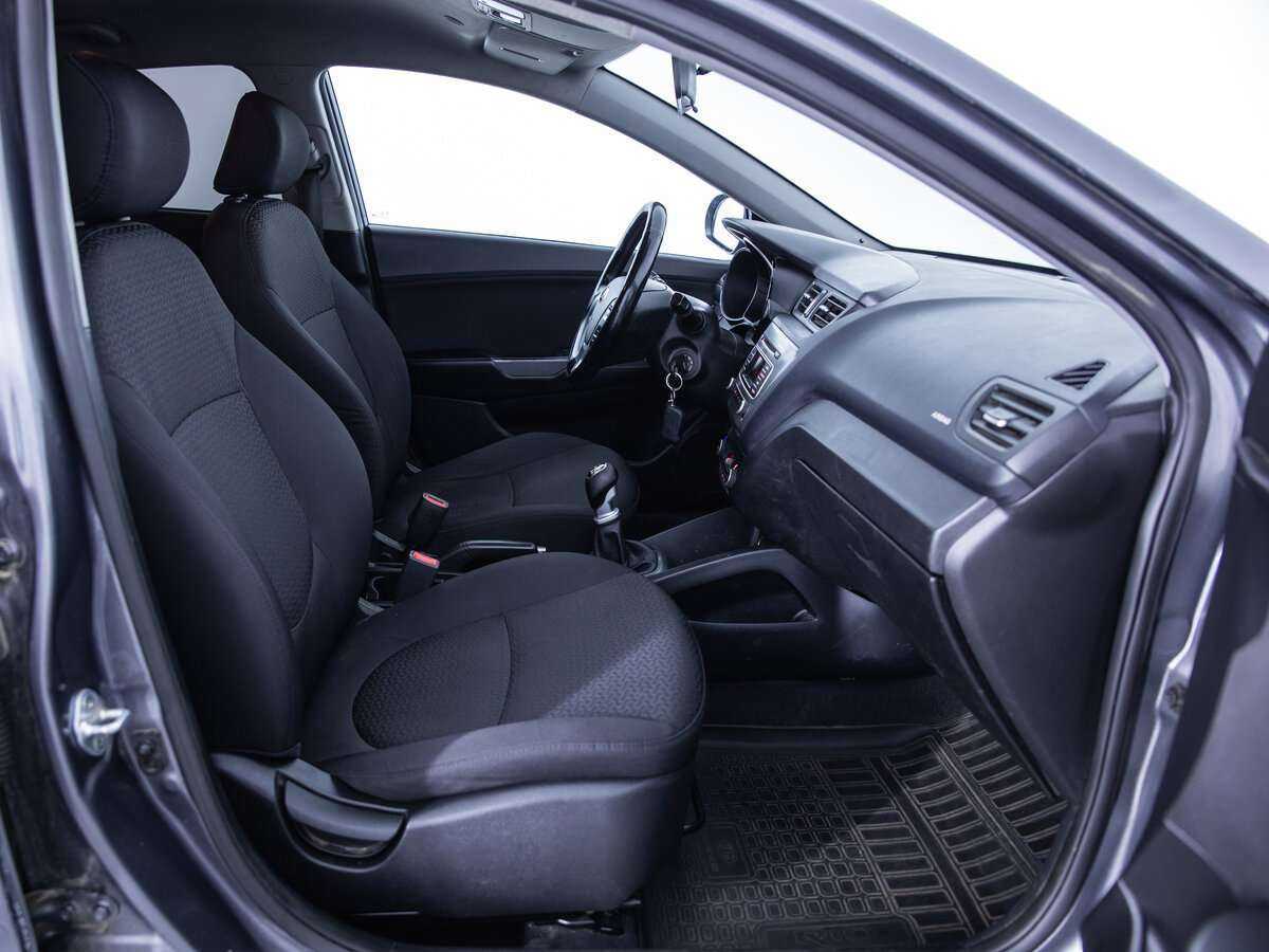 Купить Kia Rio с пробегом. Фото: #9
