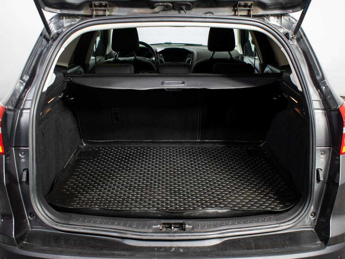 Купить Ford Focus с пробегом. Фото: #11