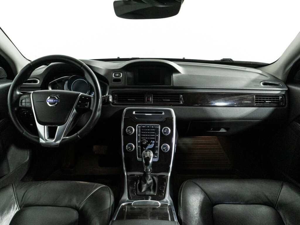 Купить Volvo XC70 с пробегом. Фото: #12