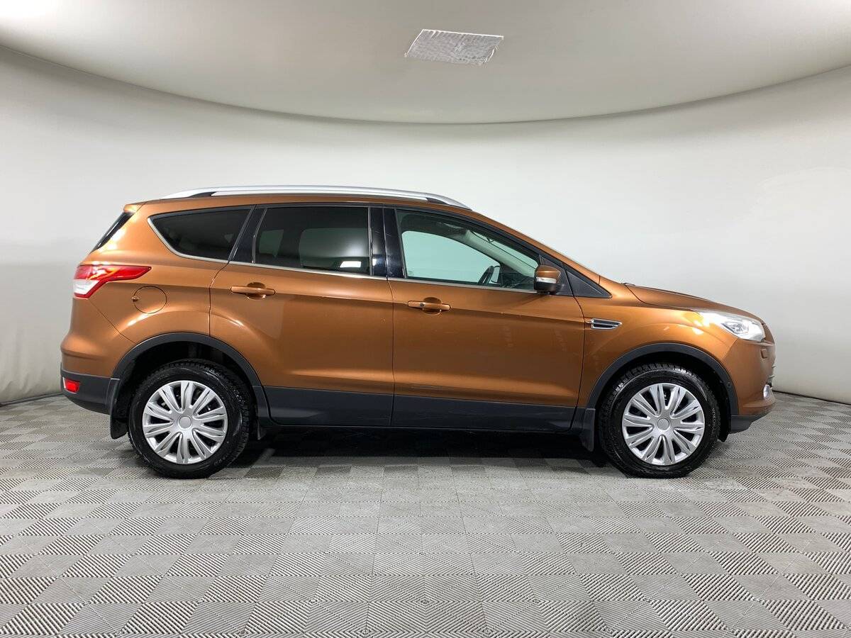 Купить Ford Kuga с пробегом. Фото: #3