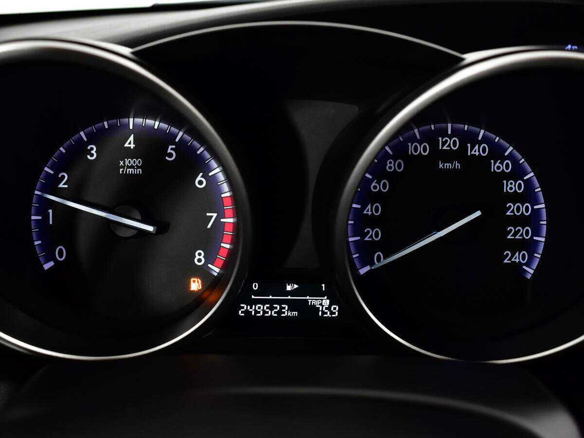 Купить Mazda 3 с пробегом. Фото: #10