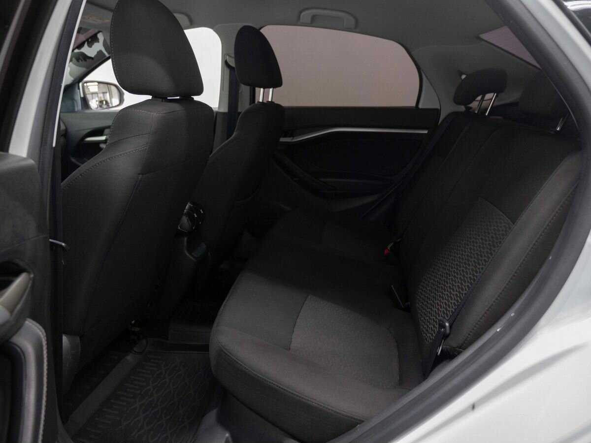 Купить Lada (ВАЗ) Vesta с пробегом. Фото: #8