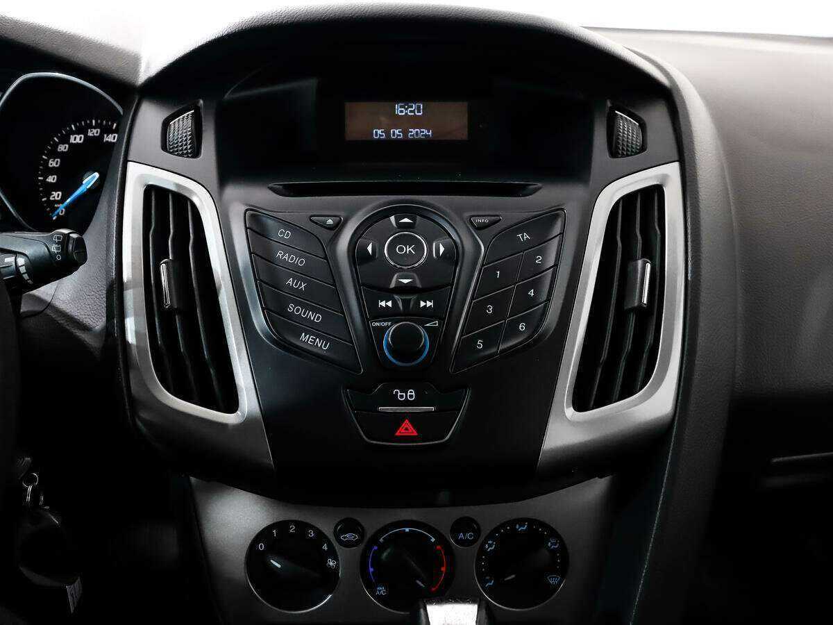 Купить Ford Focus с пробегом. Фото: #11