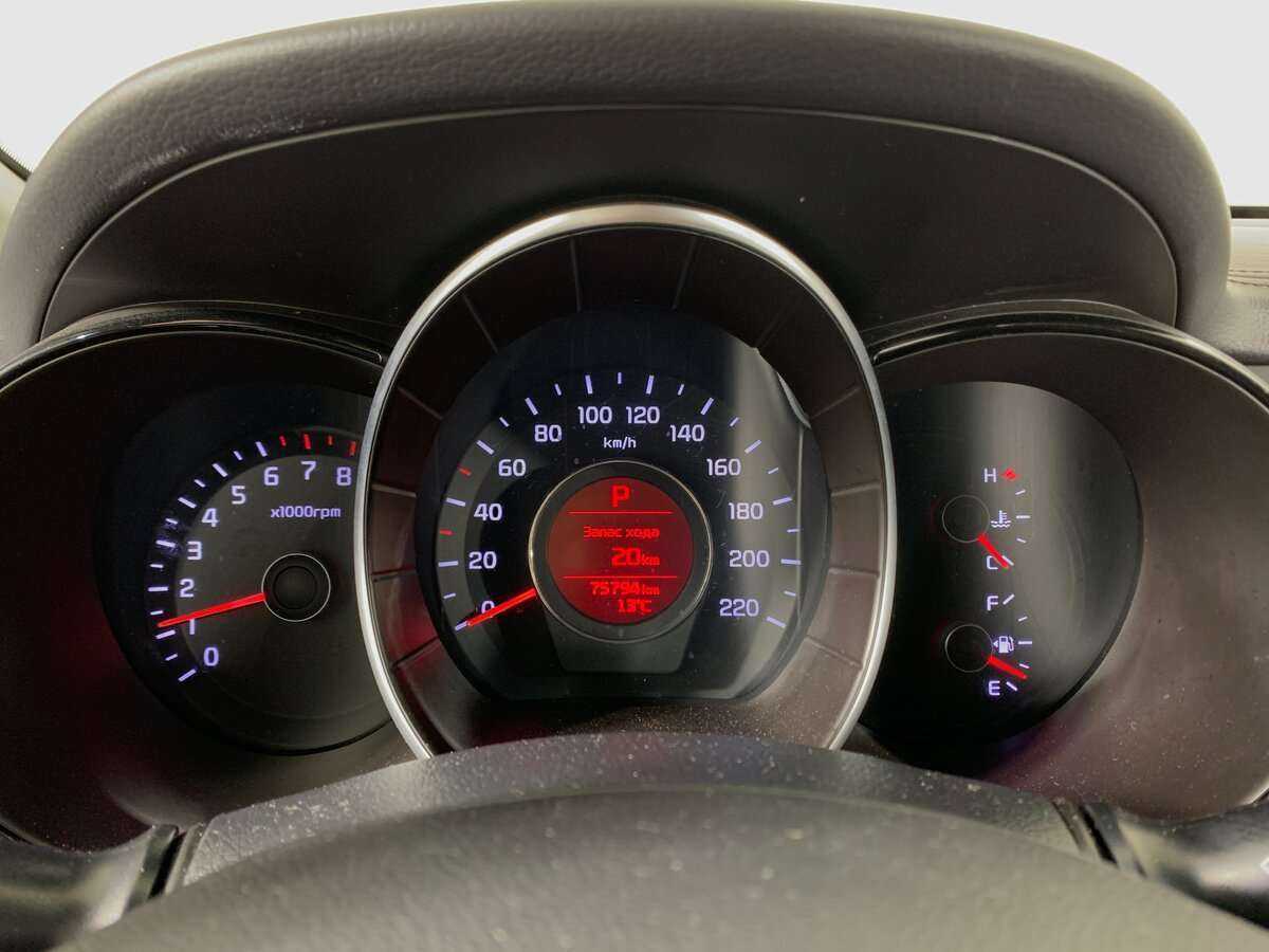 Купить Kia Rio с пробегом. Фото: #11