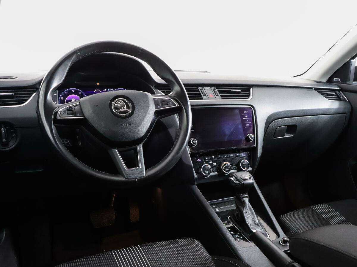 Купить Skoda Octavia с пробегом. Фото: #8