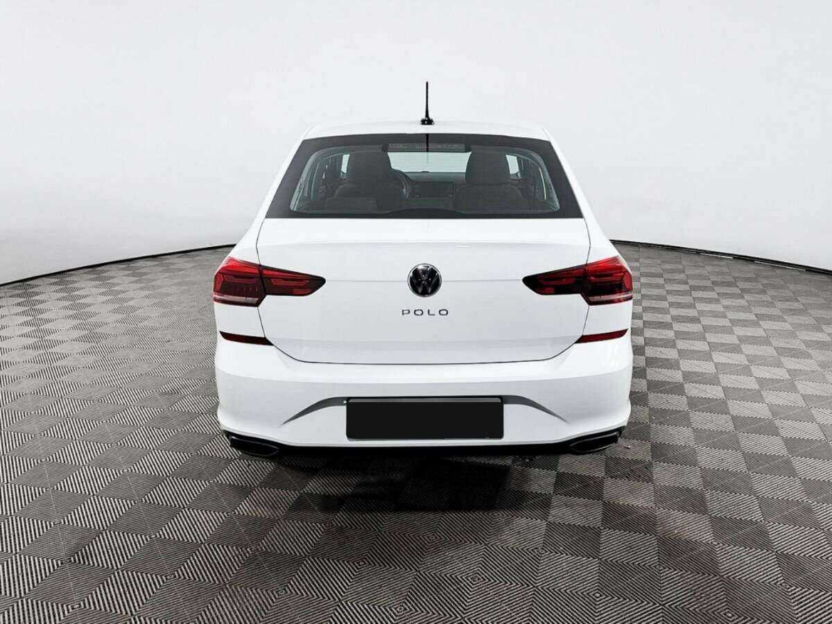 Купить Volkswagen Polo с пробегом. Фото: #4