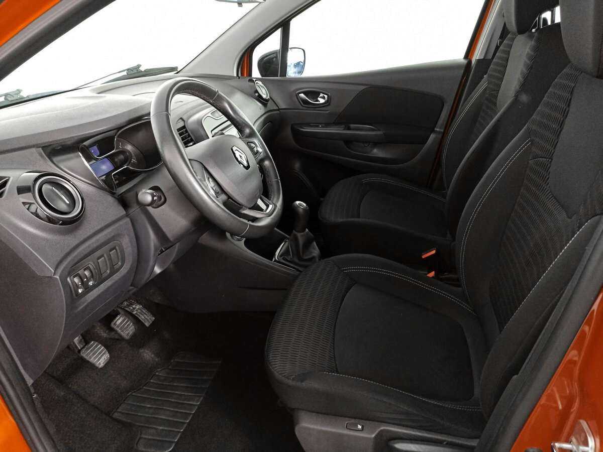 Купить Renault Kaptur с пробегом. Фото: #13
