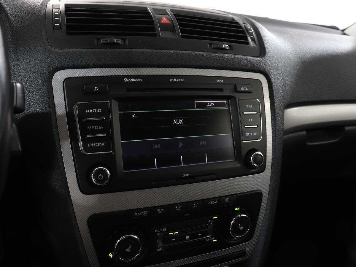 Купить Skoda Octavia с пробегом. Фото: #18