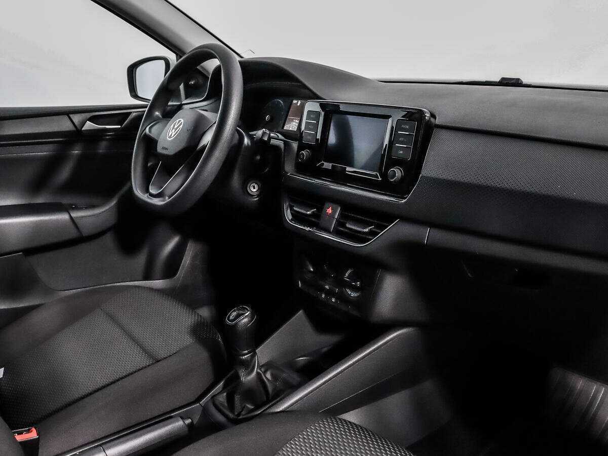 Купить Volkswagen Polo с пробегом. Фото: #8