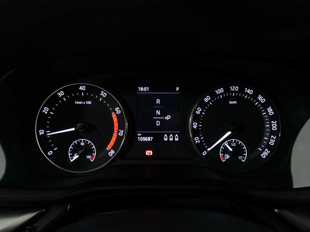 Купить Skoda Octavia с пробегом. Фото: #11