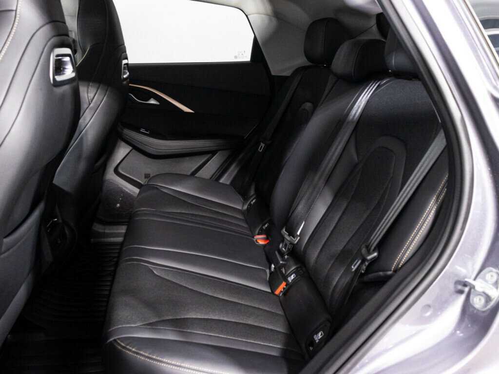 Купить OMODA C5 с пробегом. Фото: #9