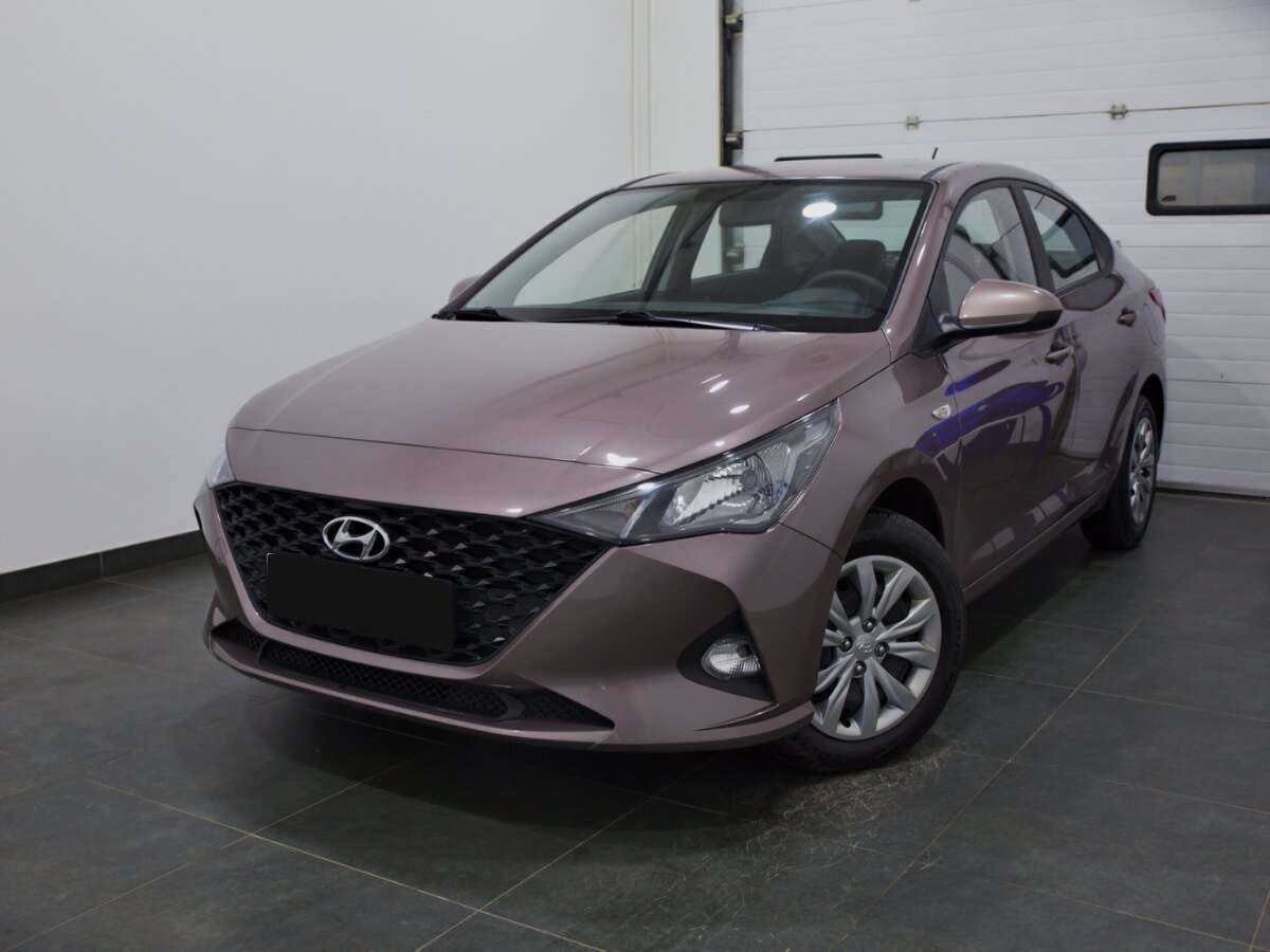 Купить Hyundai Solaris с пробегом. Посмотреть фото