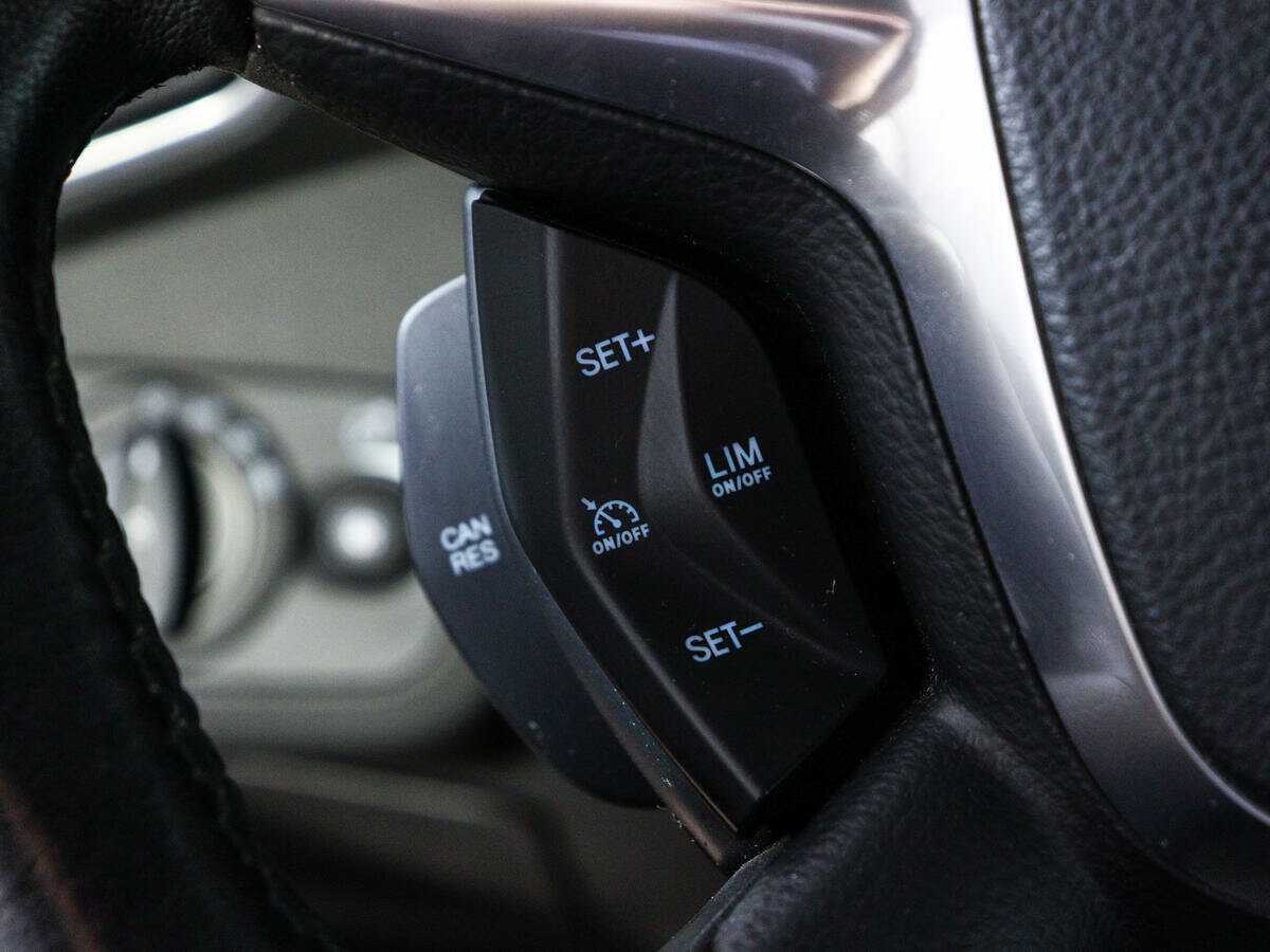 Купить Ford Kuga с пробегом. Фото: #19