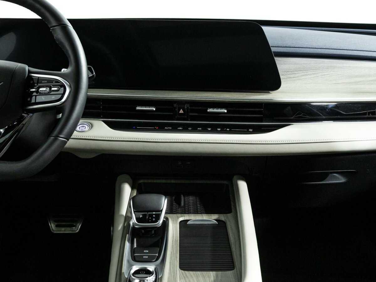 Купить Chery Arrizo 8 с пробегом. Фото: #13