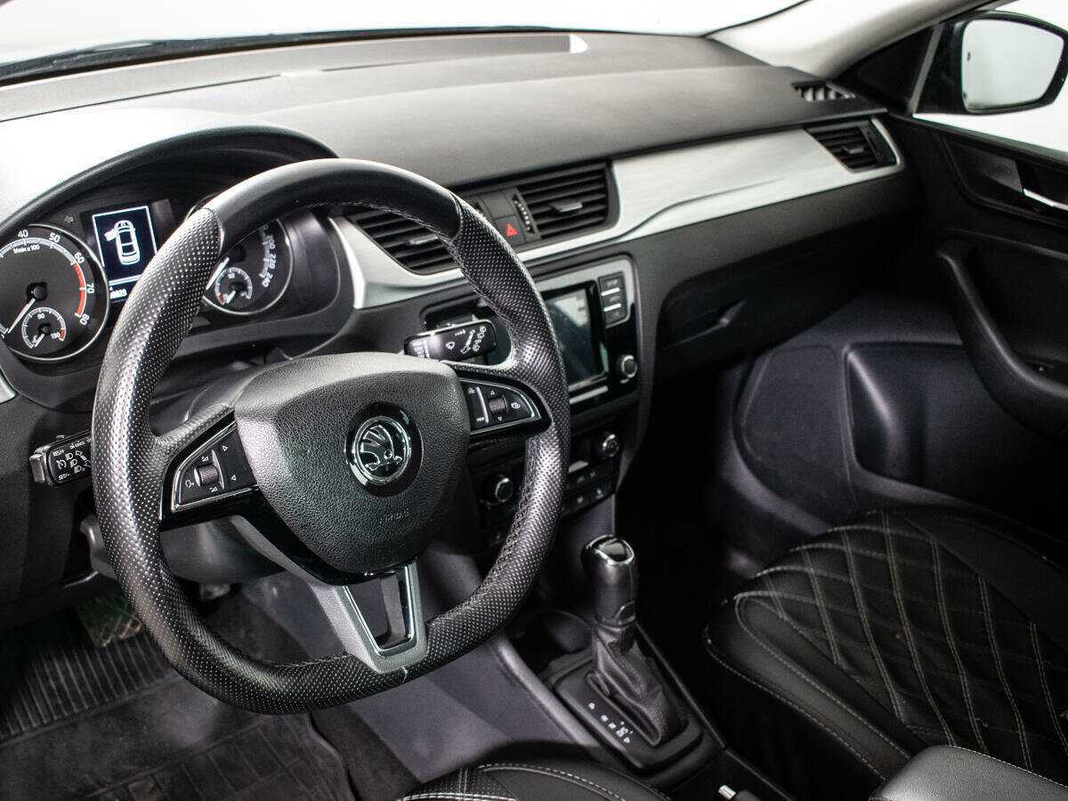 Купить Skoda Rapid с пробегом. Фото: #13