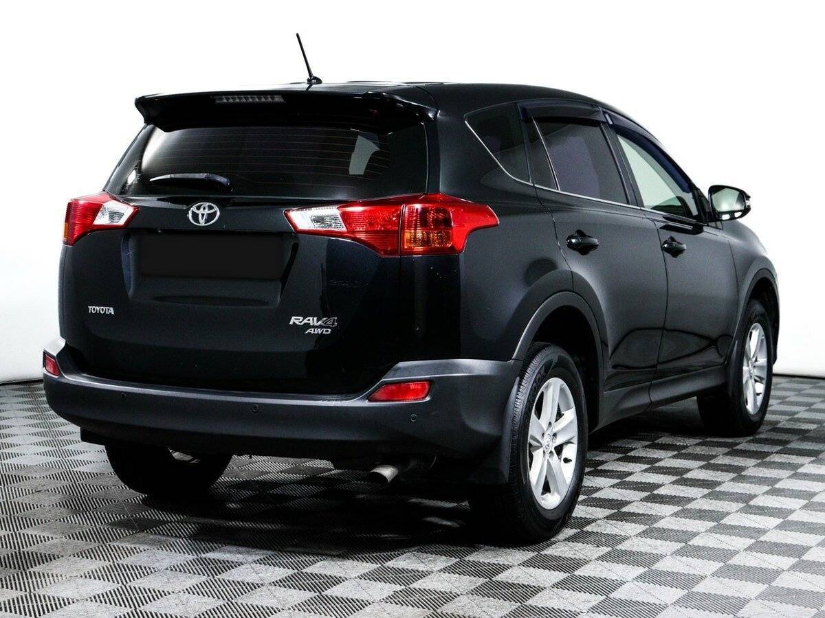 Купить Toyota RAV4 с пробегом. Фото: #4