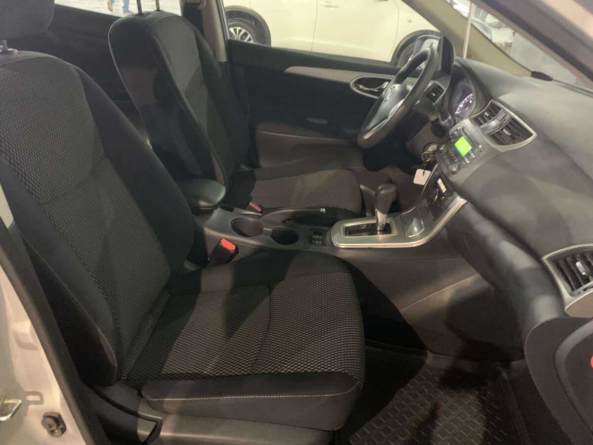 Купить Nissan Tiida с пробегом. Фото: #12