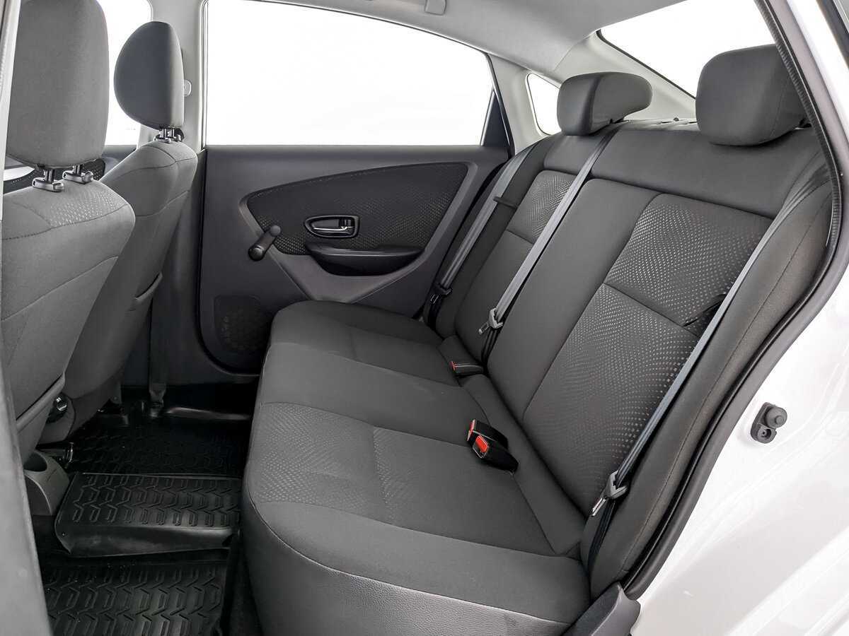 Купить Nissan Almera с пробегом. Фото: #9