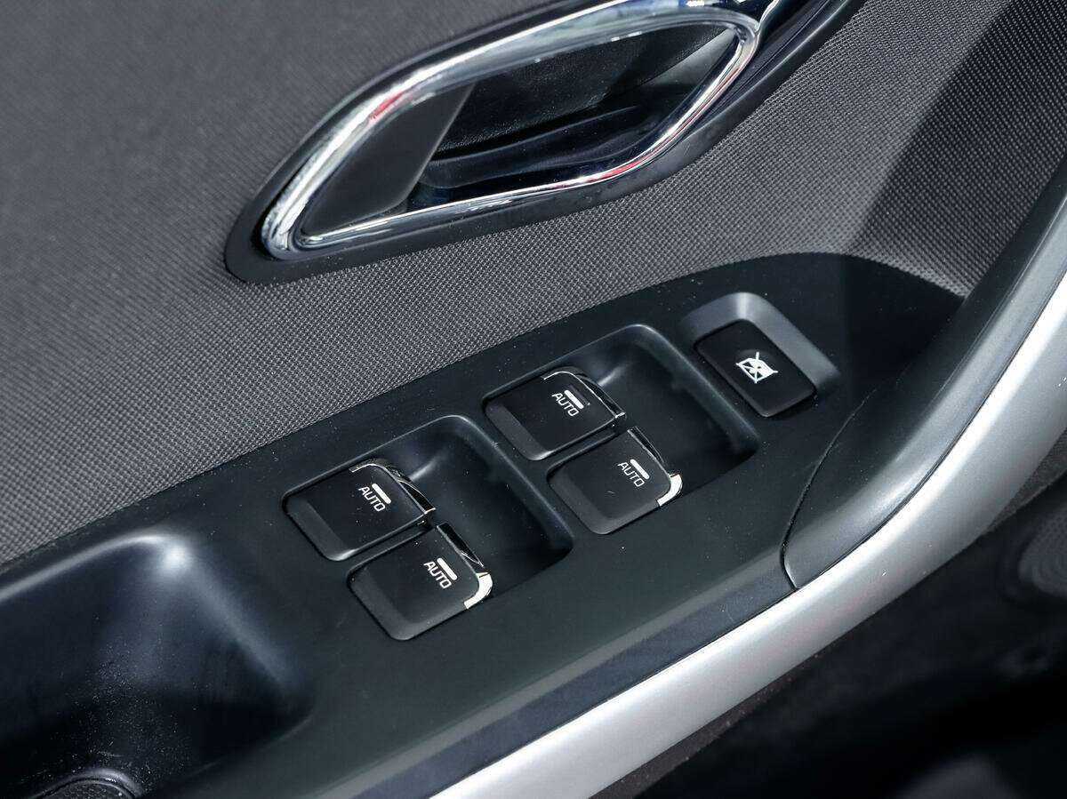 Купить Kia Ceed с пробегом. Фото: #11