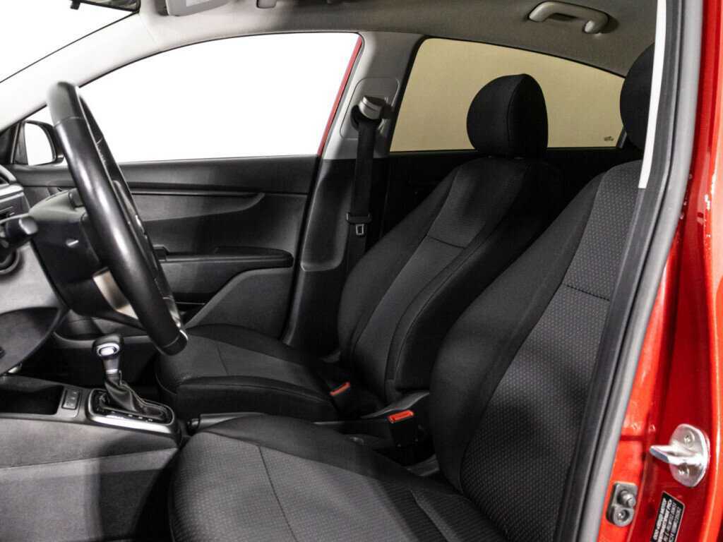Купить Kia Rio с пробегом. Фото: #14