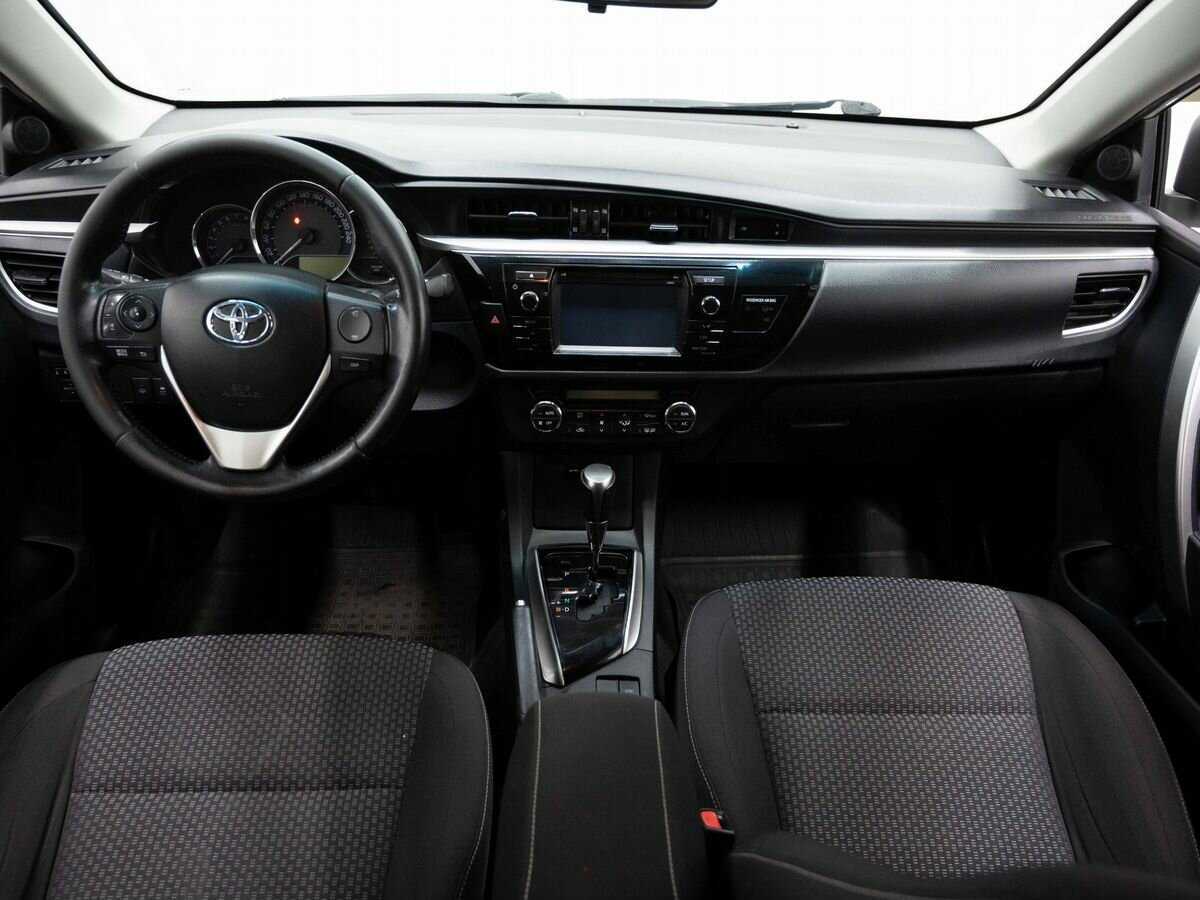 Купить Toyota Corolla с пробегом. Фото: #14