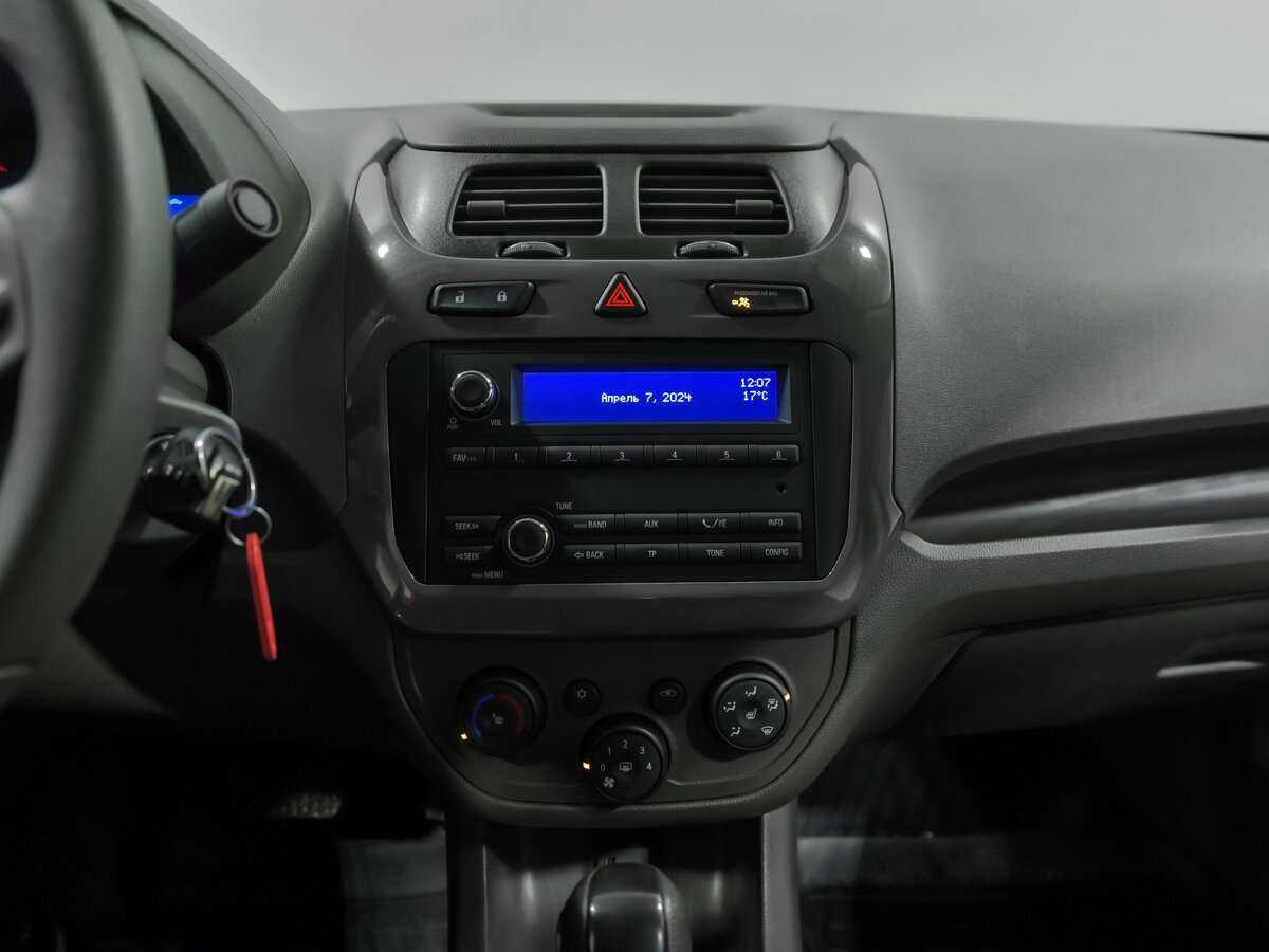 Купить Chevrolet Cobalt с пробегом. Фото: #8