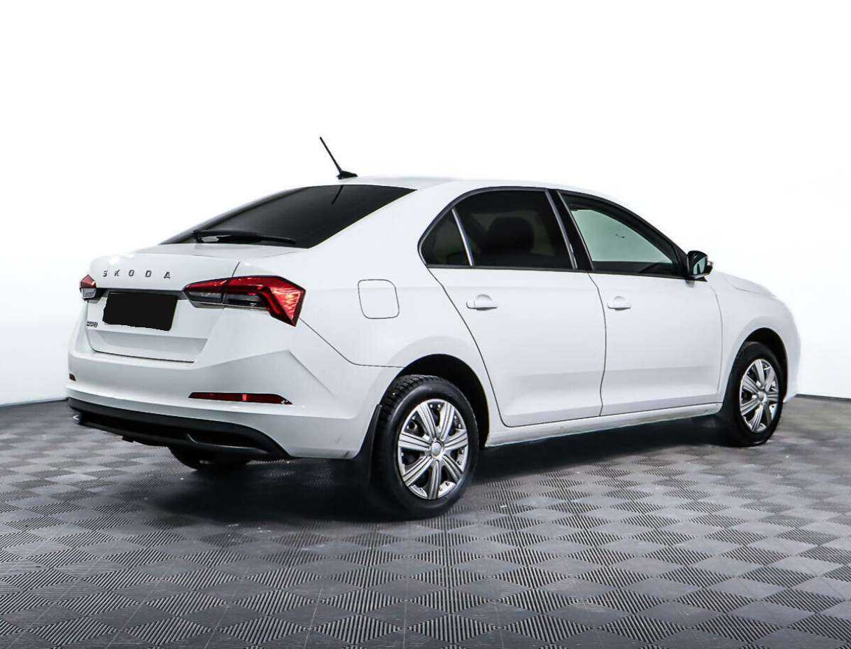 Купить Skoda Rapid с пробегом. Фото: #4