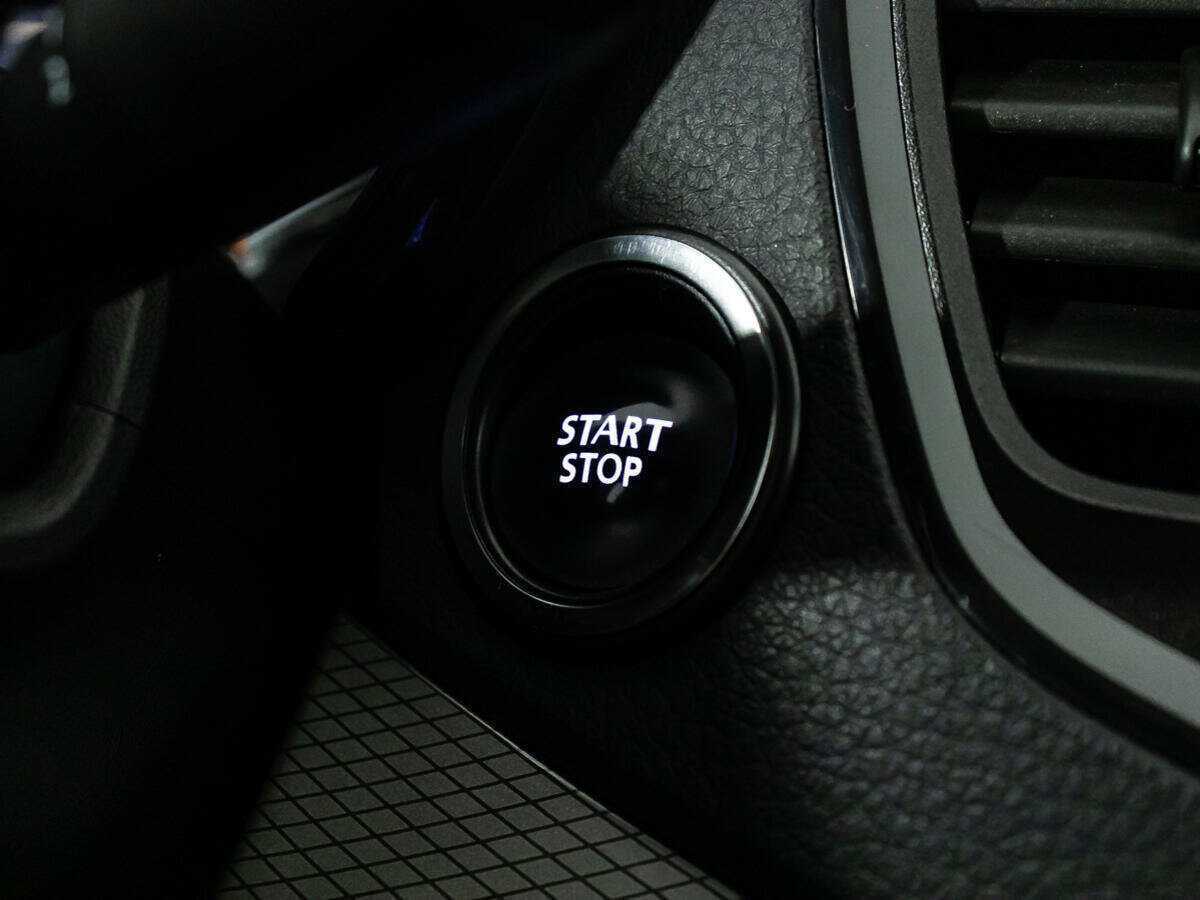 Купить Lada (ВАЗ) Vesta с пробегом. Фото: #17