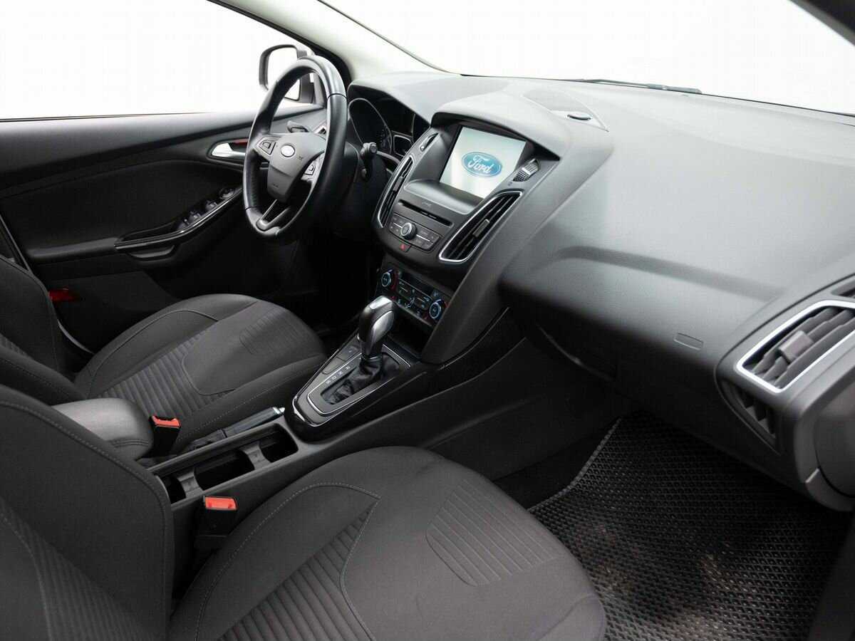 Купить Ford Focus с пробегом. Фото: #10