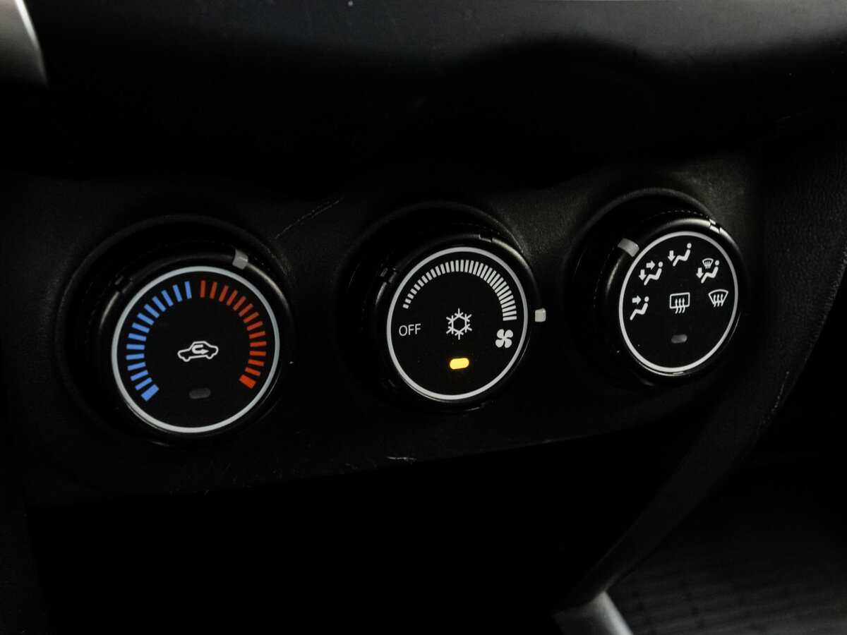 Купить Mitsubishi ASX с пробегом. Фото: #10