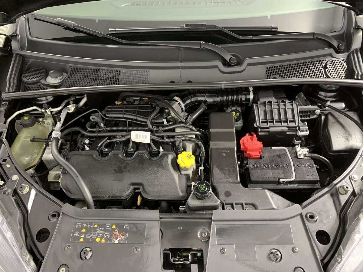 Купить Lada (ВАЗ) XRAY с пробегом. Фото: #8