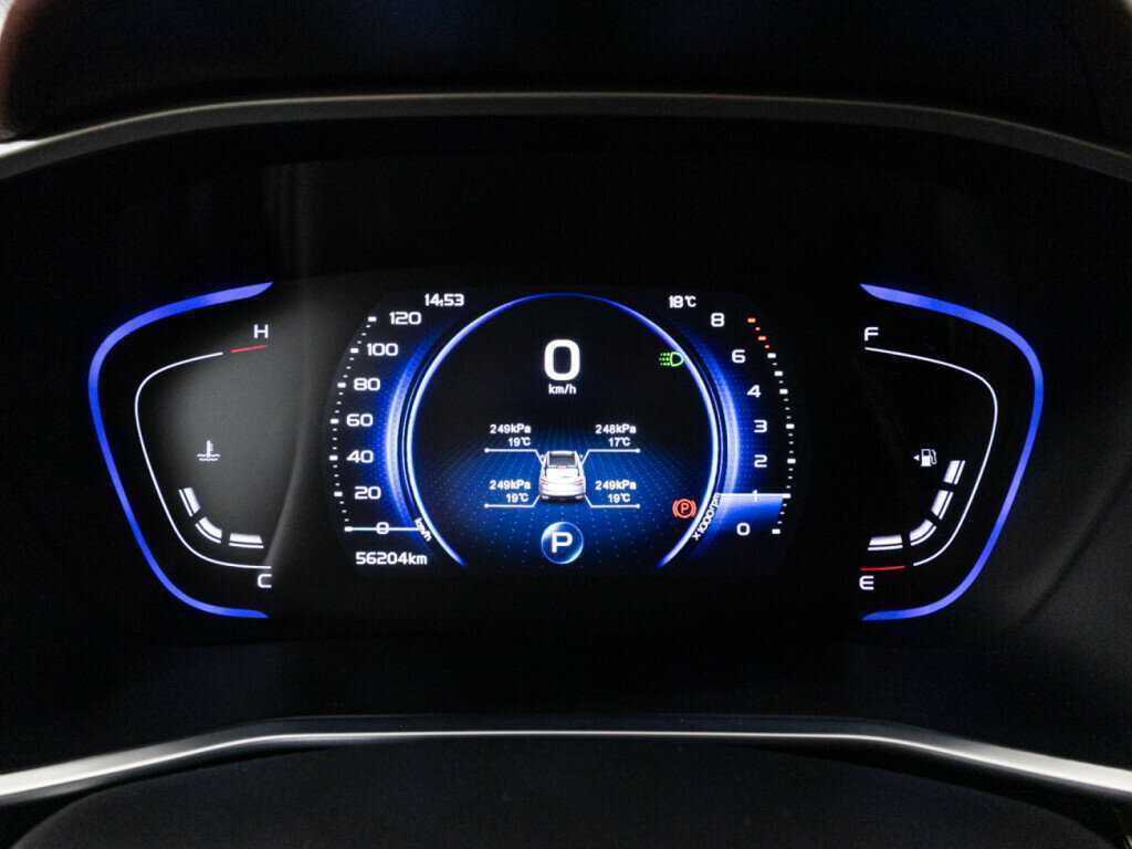 Купить Geely Coolray с пробегом. Фото: #11