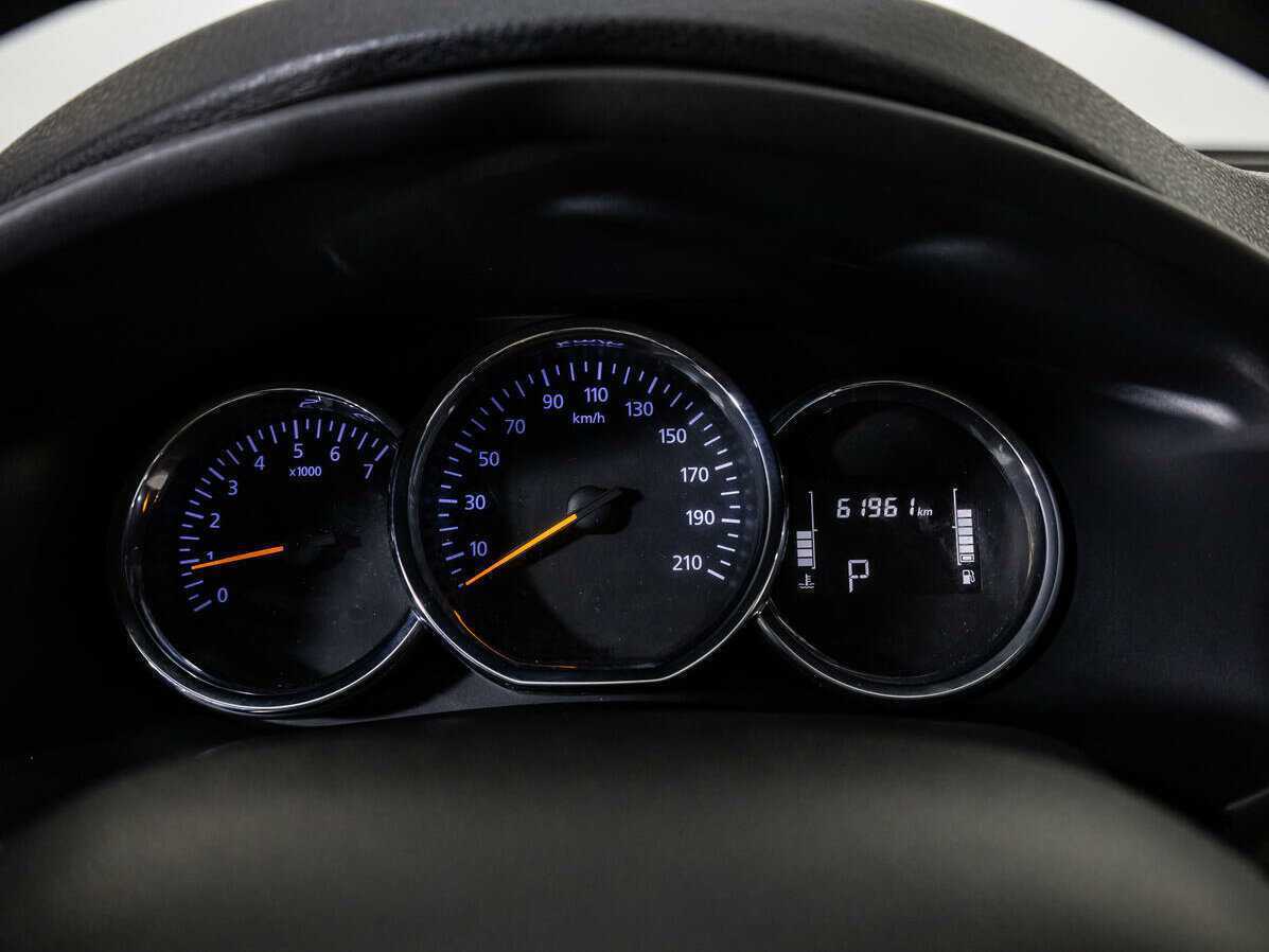 Купить Renault Logan с пробегом. Фото: #11