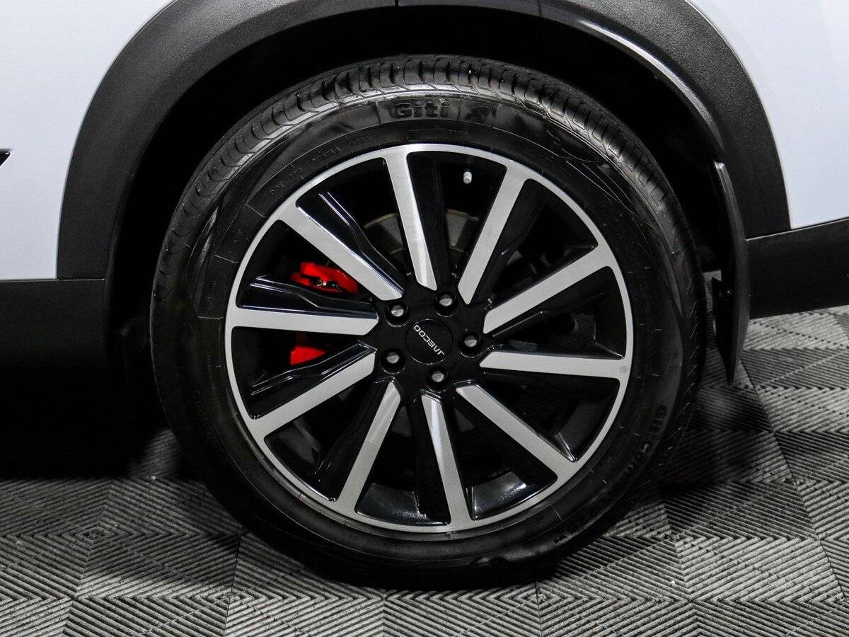 Купить Jaecoo J7 с пробегом. Фото: #13