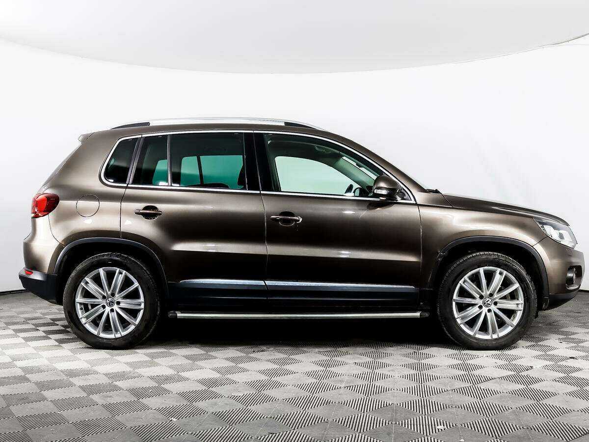 Купить Volkswagen Tiguan с пробегом. Фото: #3