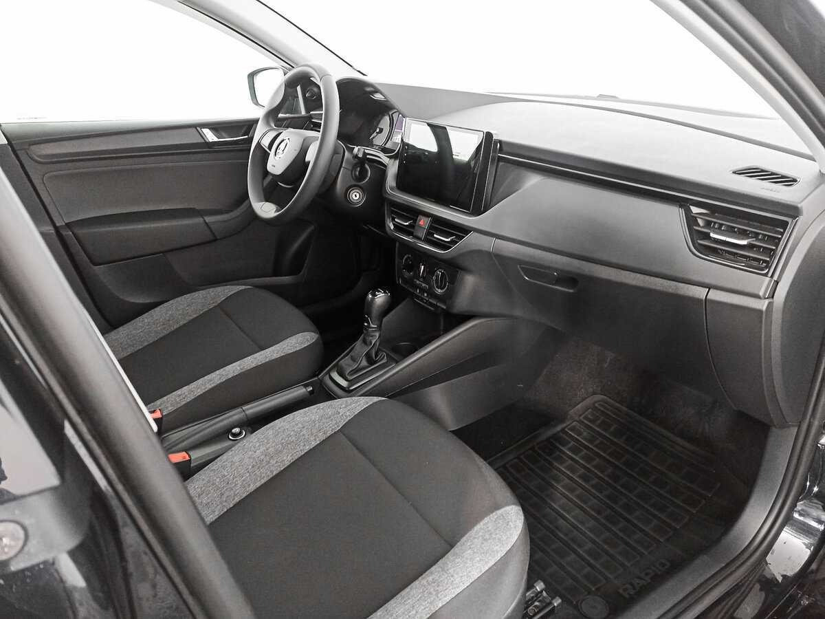 Купить Skoda Rapid с пробегом. Фото: #8