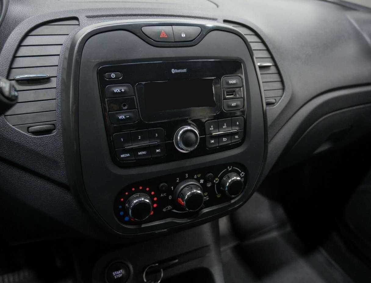 Купить Renault Kaptur с пробегом. Фото: #19