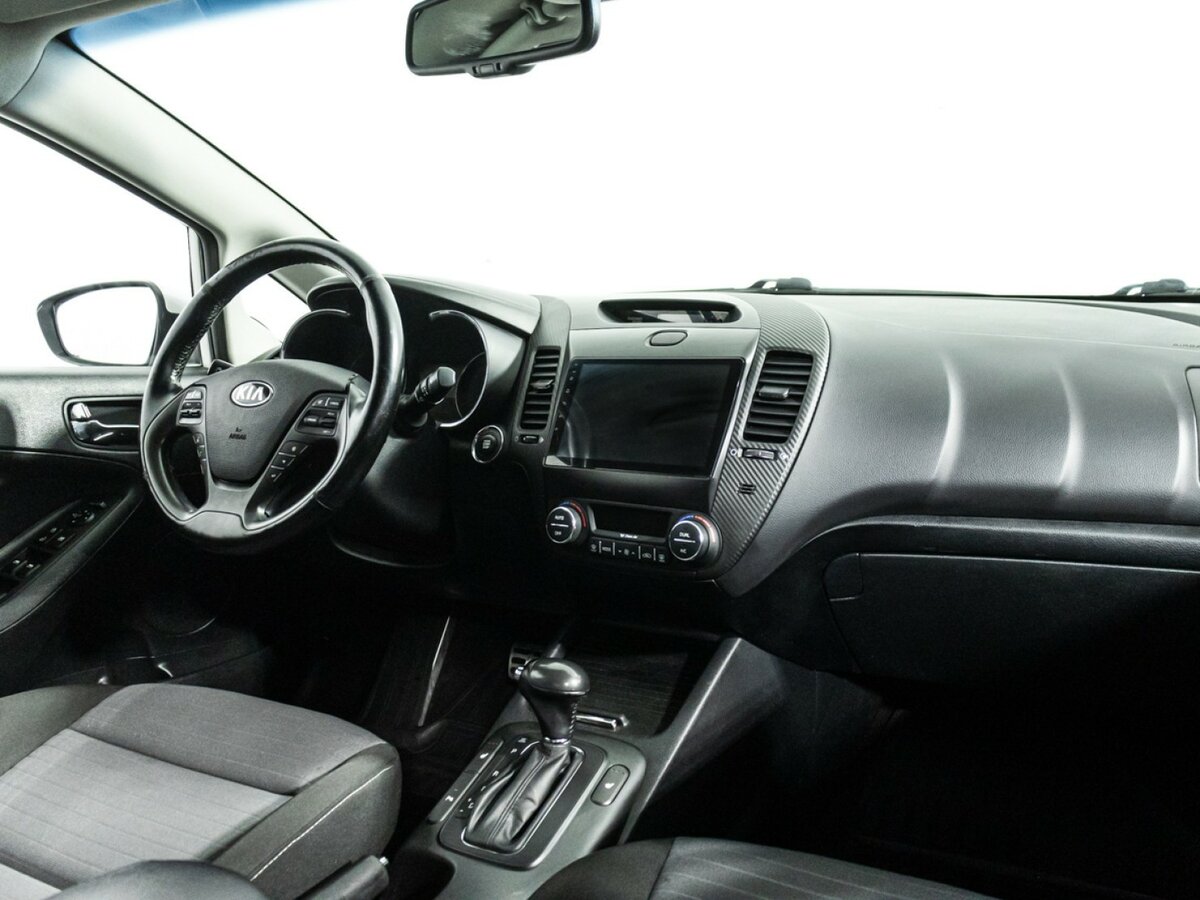 Купить Kia Cerato с пробегом. Фото: #8