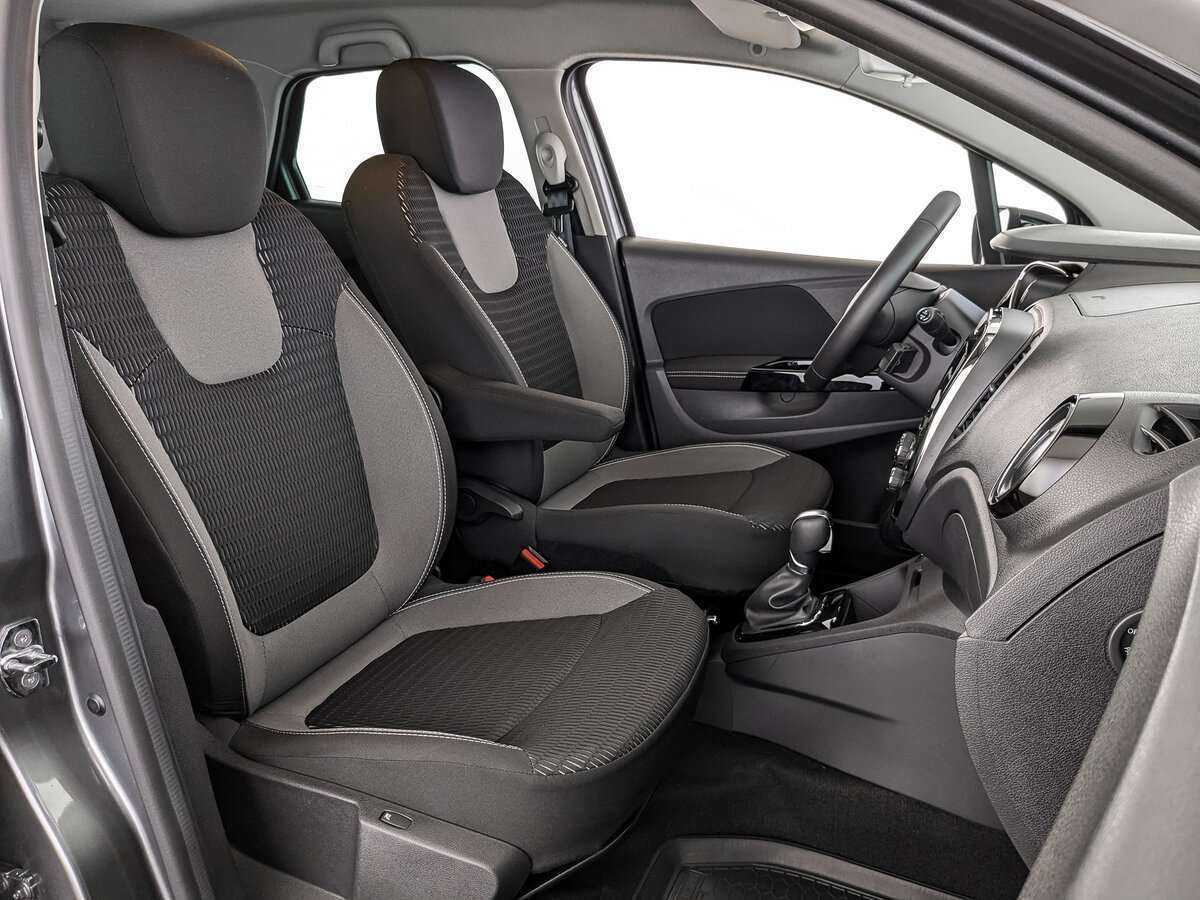 Купить Renault Kaptur с пробегом. Фото: #18