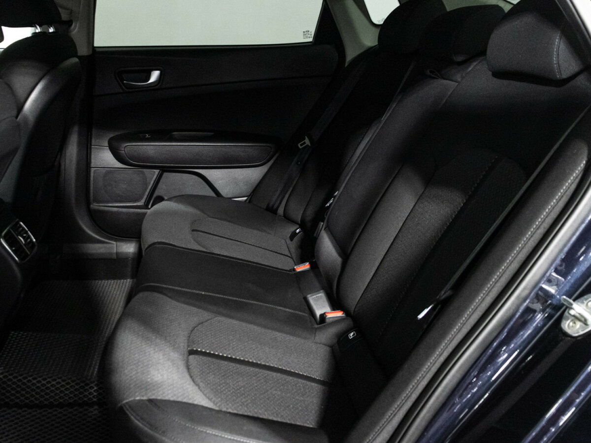 Купить Kia Optima с пробегом. Фото: #9