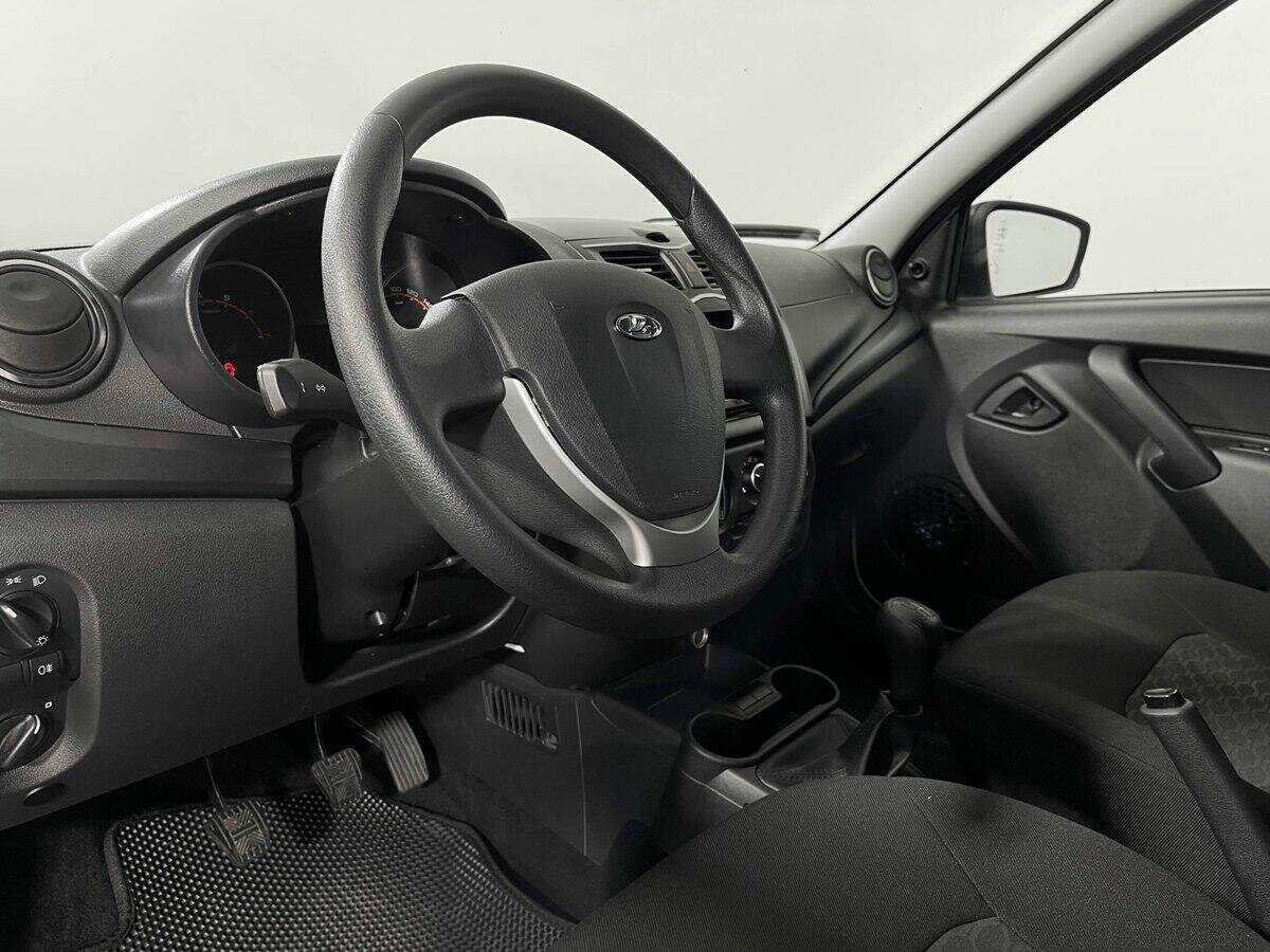 Купить Lada (ВАЗ) Granta с пробегом. Фото: #12