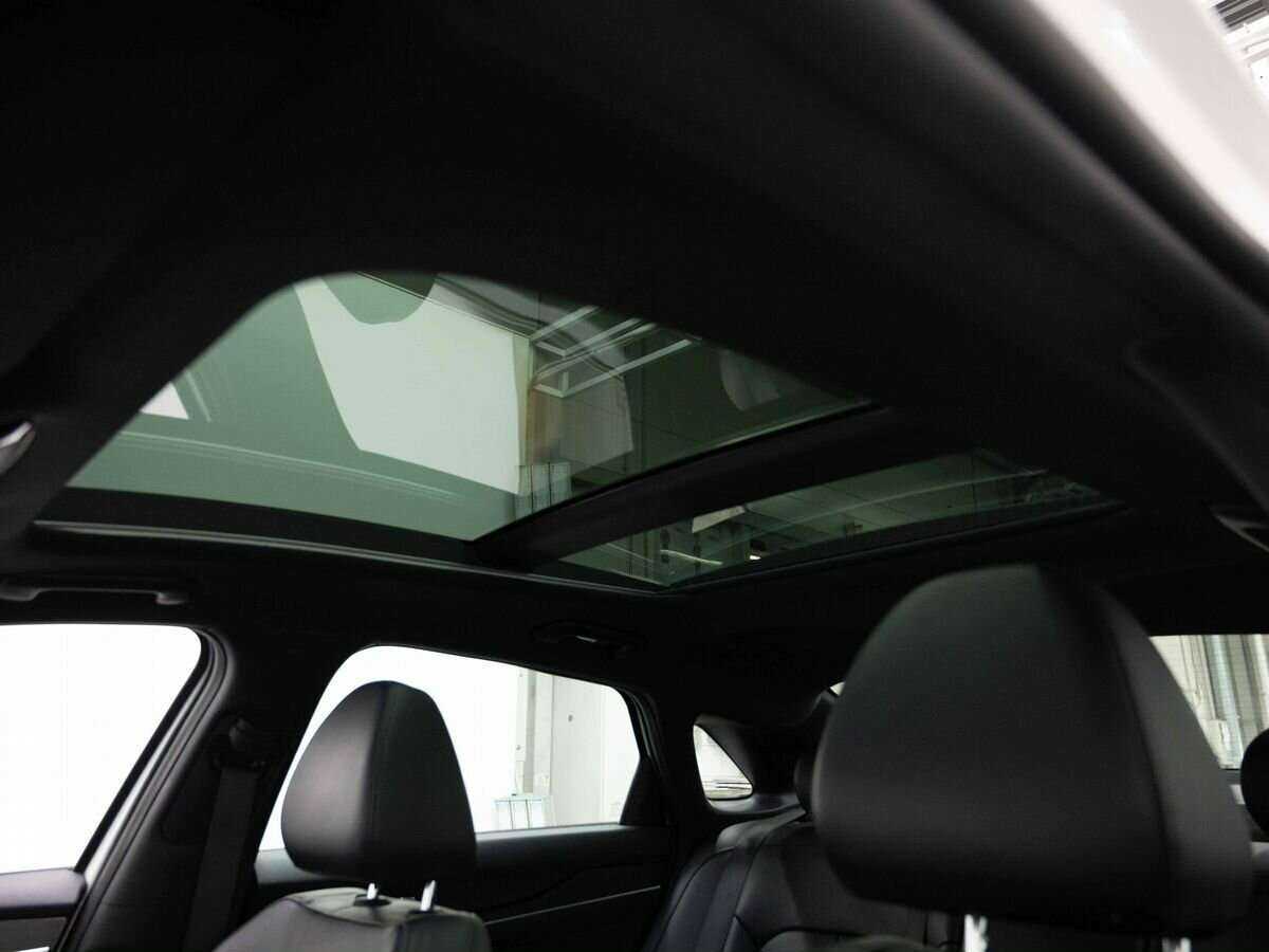 Купить Kia K5 с пробегом. Фото: #24