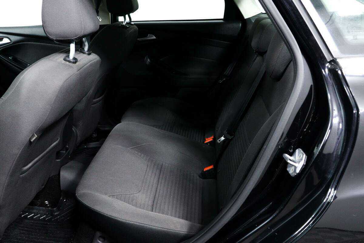 Купить Ford Focus с пробегом. Фото: #11