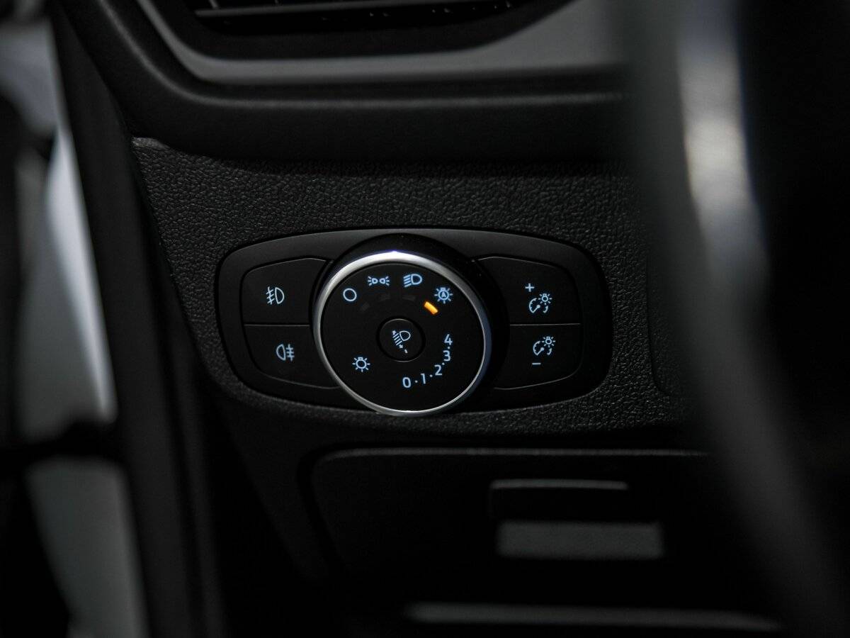 Купить Ford Focus с пробегом. Фото: #16