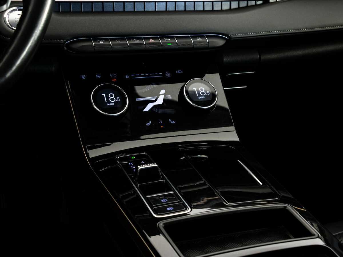 Купить EXEED LX с пробегом. Фото: #12