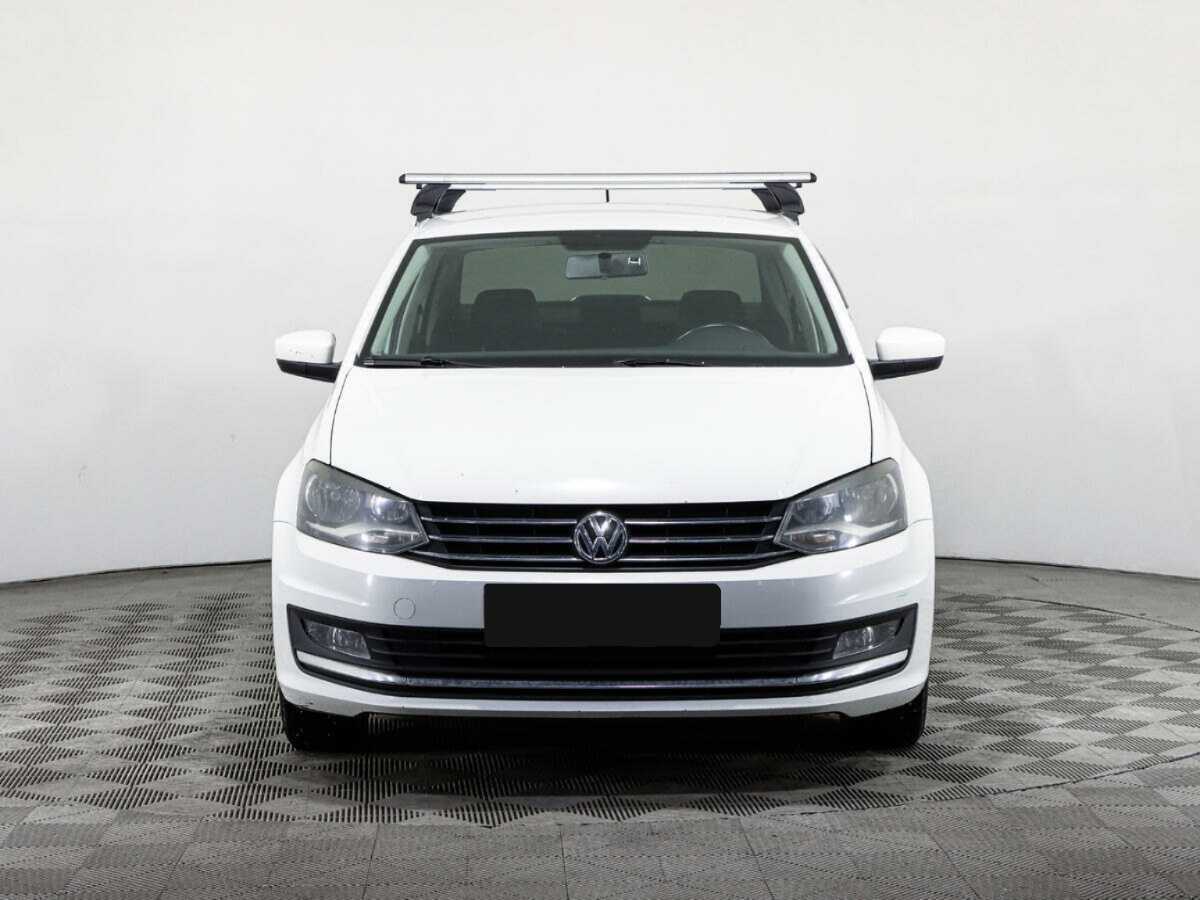 Купить Volkswagen Polo с пробегом. Фото: #1
