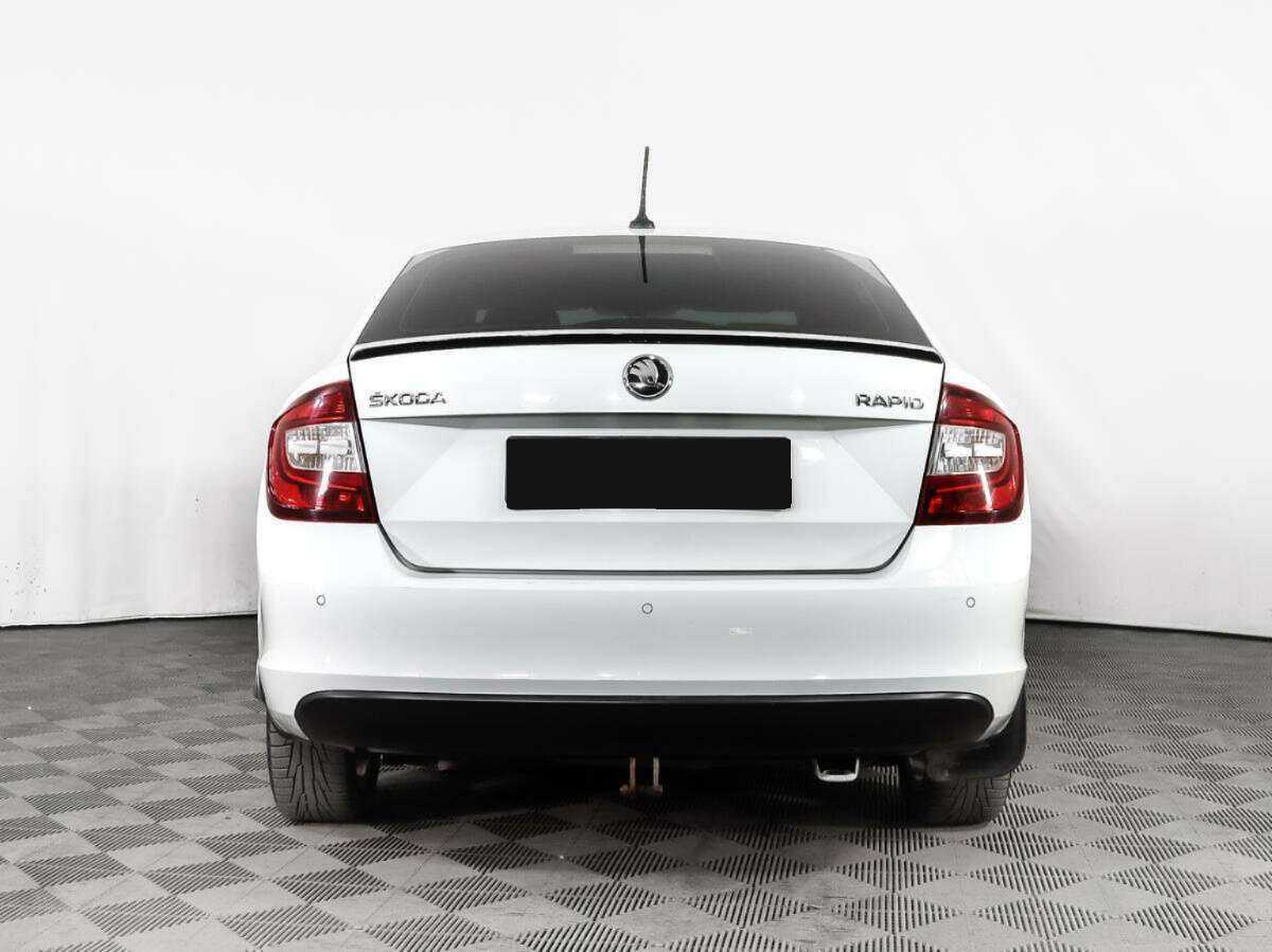 Купить Skoda Rapid с пробегом. Фото: #3