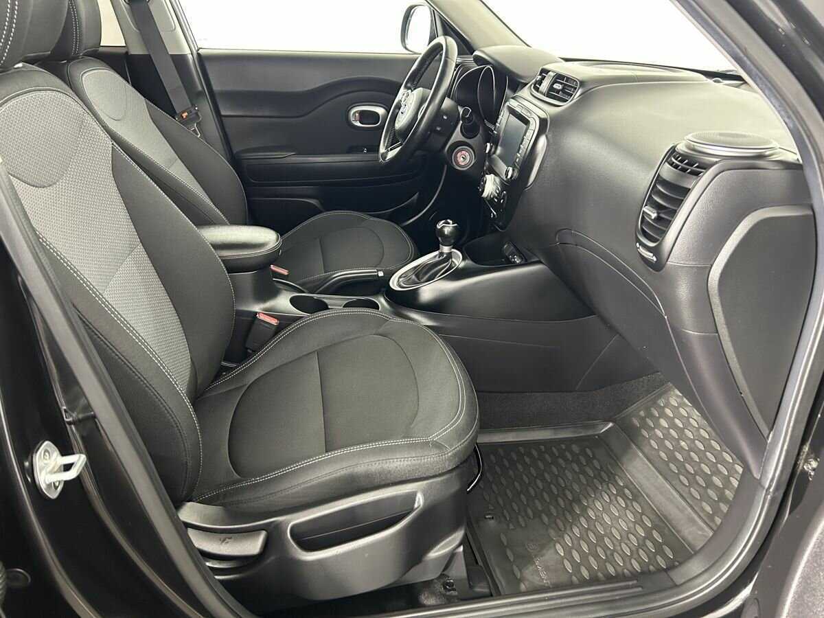 Купить Kia Soul с пробегом. Фото: #12