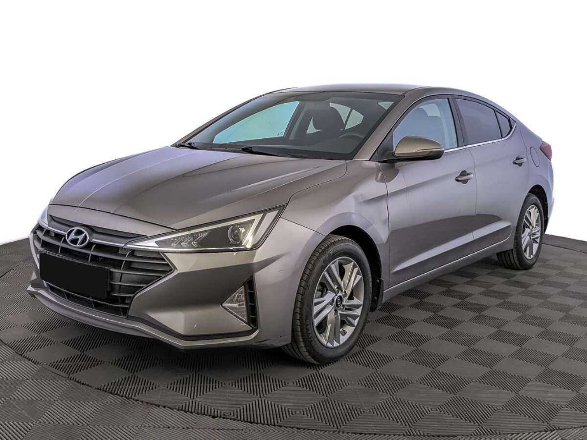 Купить Hyundai Elantra с пробегом. Посмотреть фото