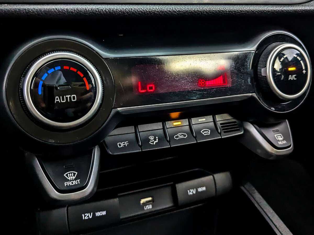 Купить Kia Rio с пробегом. Фото: #20